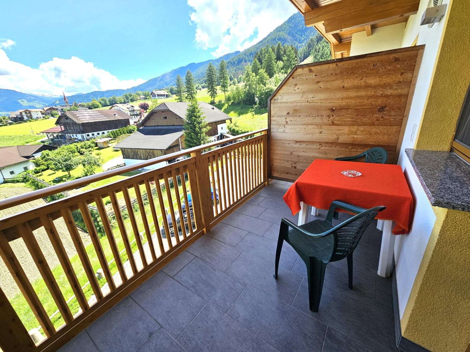 Apartment Pichlerhof San Lorenzo di Sebato Exterior foto