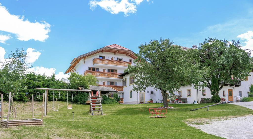 Apartment Pichlerhof San Lorenzo di Sebato Exterior foto