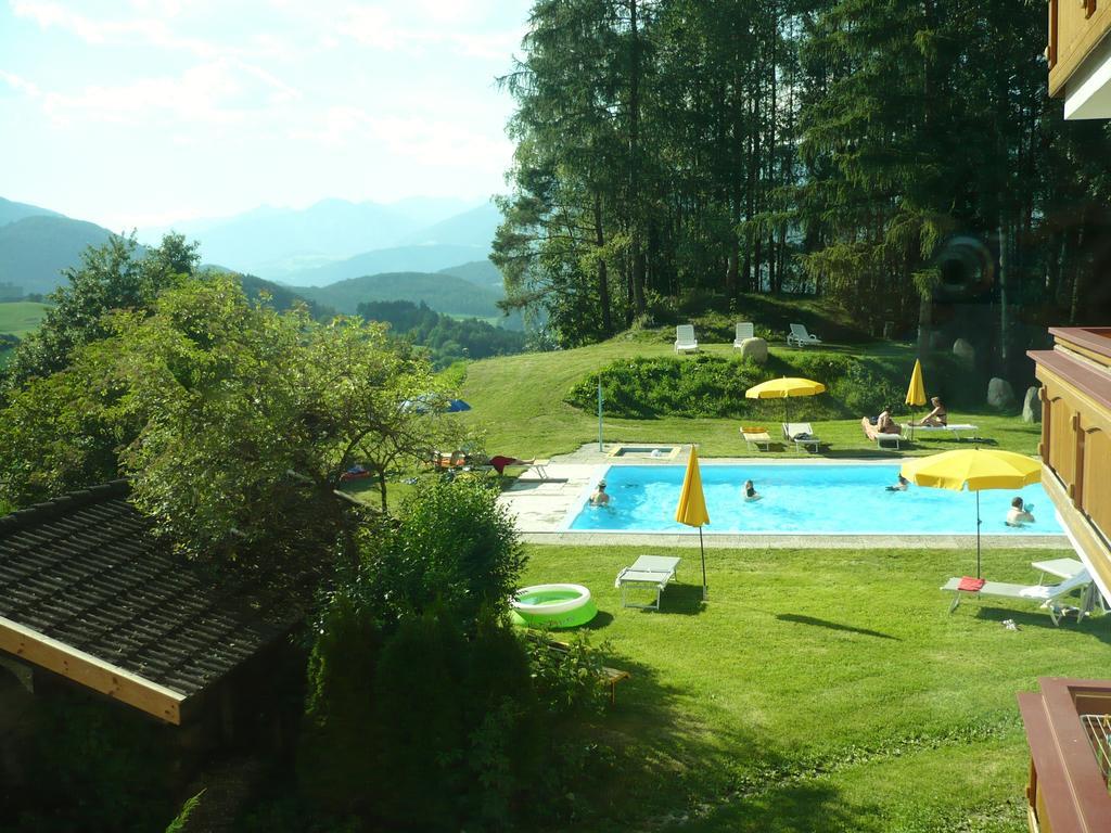 Apartment Pichlerhof San Lorenzo di Sebato Exterior foto